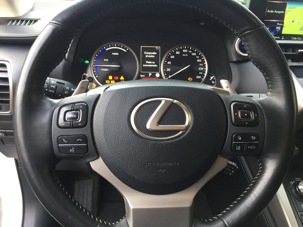 LEXUS NX 300 HYBRID 2.0 INY 197CV 4X2