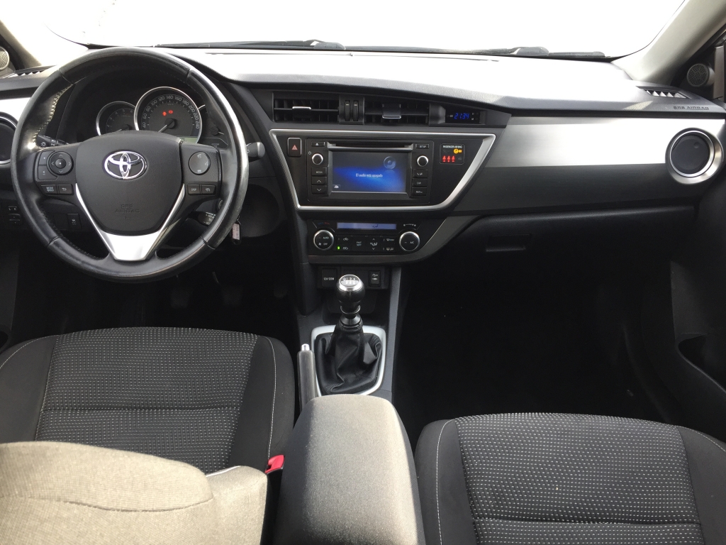 TOYOTA AURIS TOURER 2.0 D4D 124CV