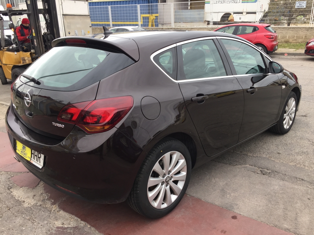 OPEL ASTRA 1.4 TURBO INY 107CV