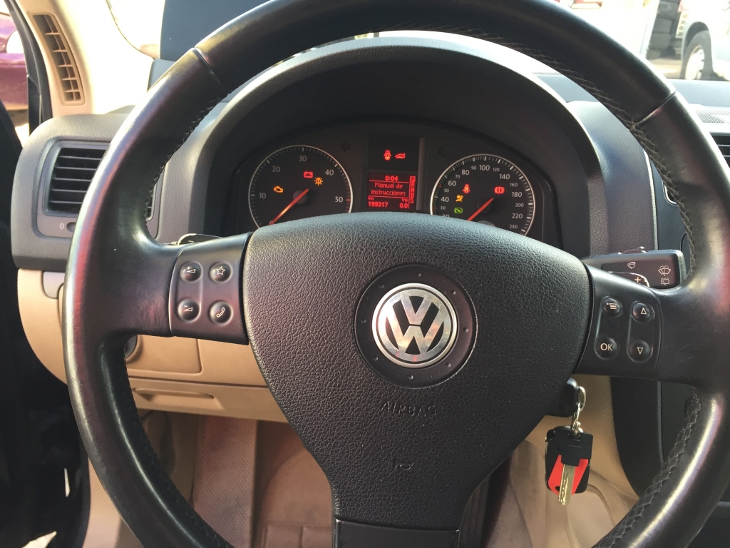 VOLKSWAGEN GOLF 2.0 TDI 140CV AUT