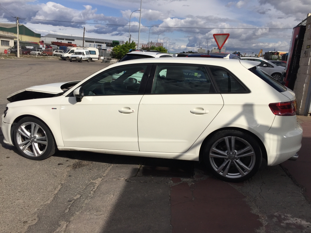 AUDI A-3 S-LINE2.0 TDI 140CV