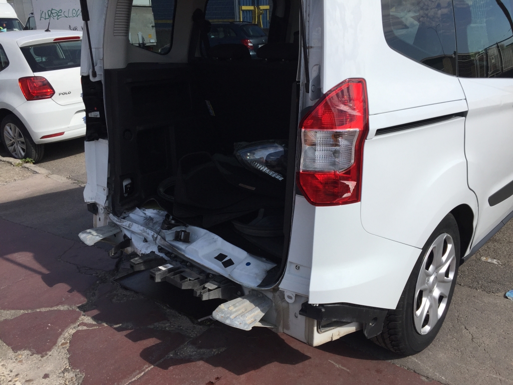 FORD TOURNEO COURIER 1.0 INY 100CV