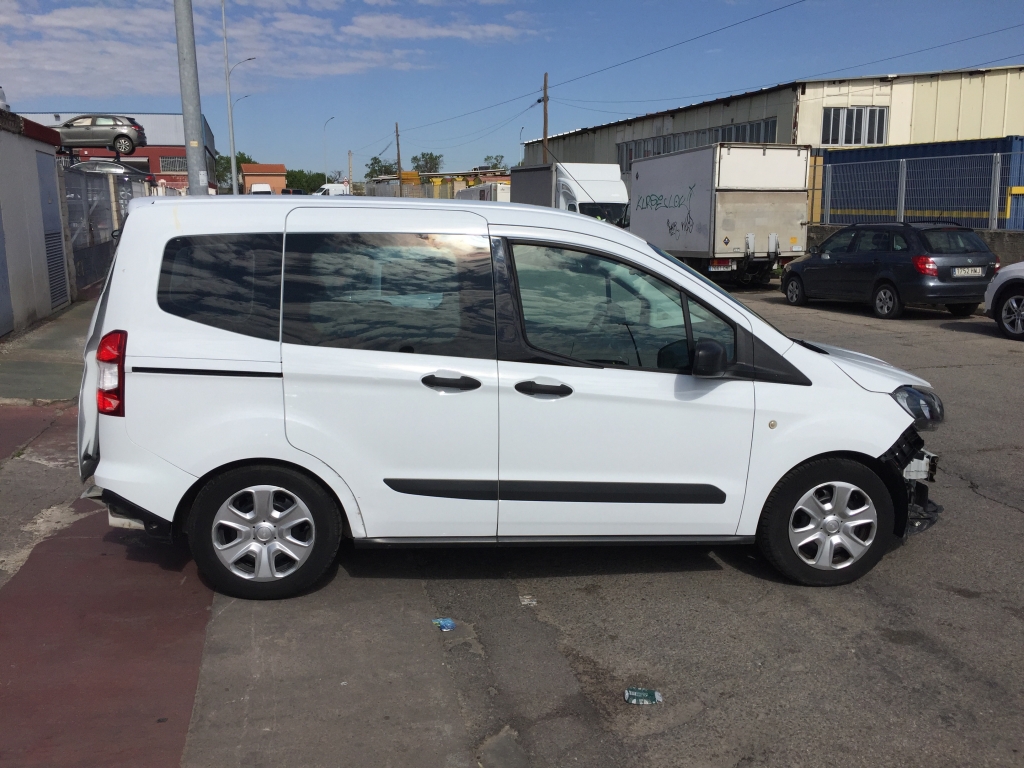 FORD TOURNEO COURIER 1.0 INY 100CV