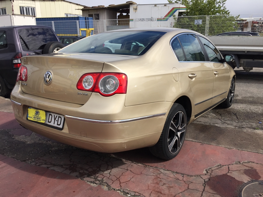 VOLKSWAGEN PASSAT 2.0 TDI 140CV AUT