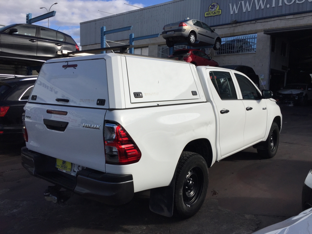 TOYOTA HILUX 2.4 D-4D PICKUP DOBLE CABINA 16V 150CV AWD 