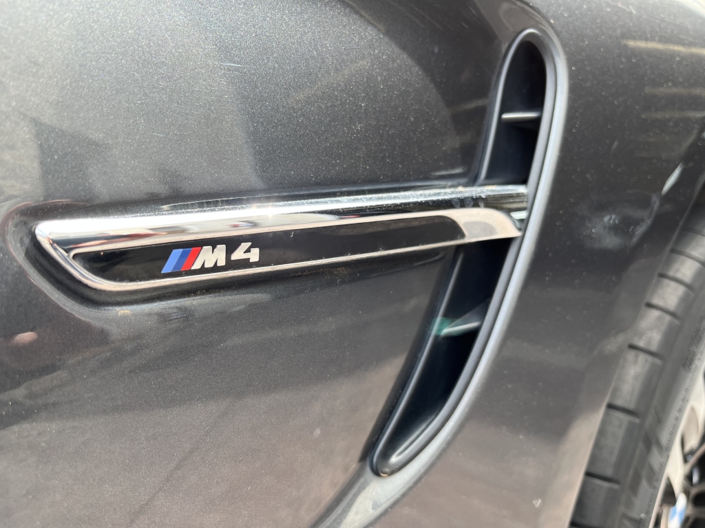 BMW M4 CABRIO 3.0 INY 431CV