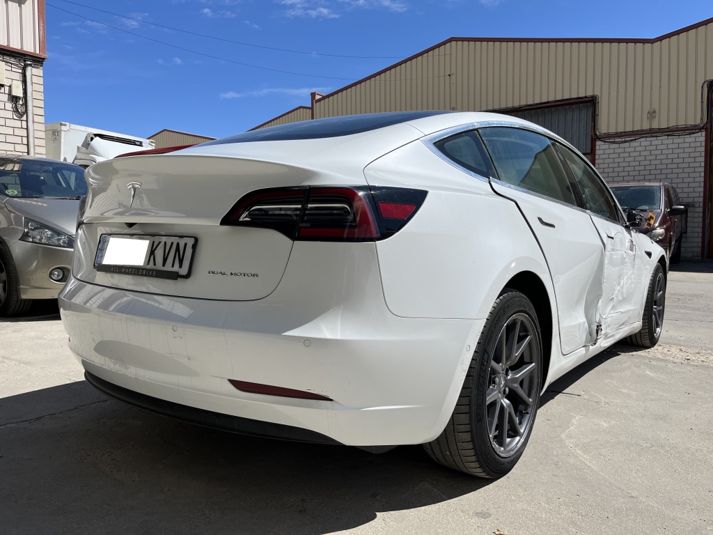 TESLA MODEL 3 ELECTRICO 463CV