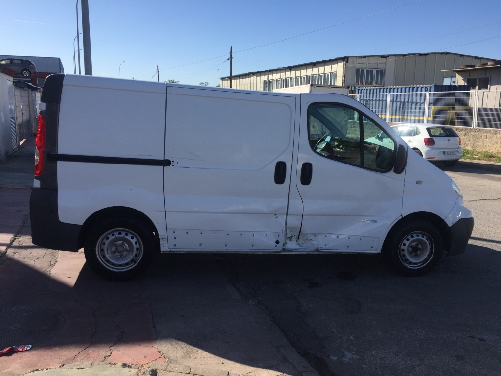 RENAULT TRAFIC 2.0 DCI 115CV