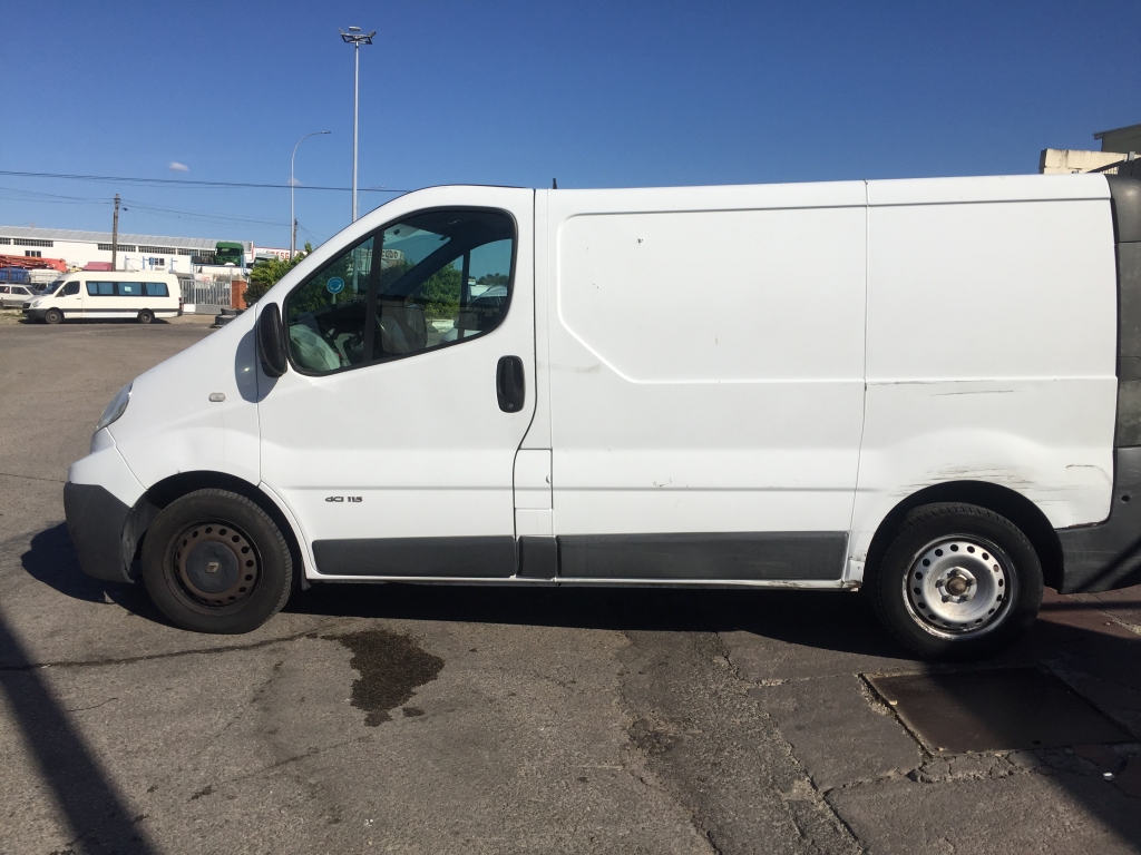 RENAULT TRAFIC 2.0 DCI 115CV