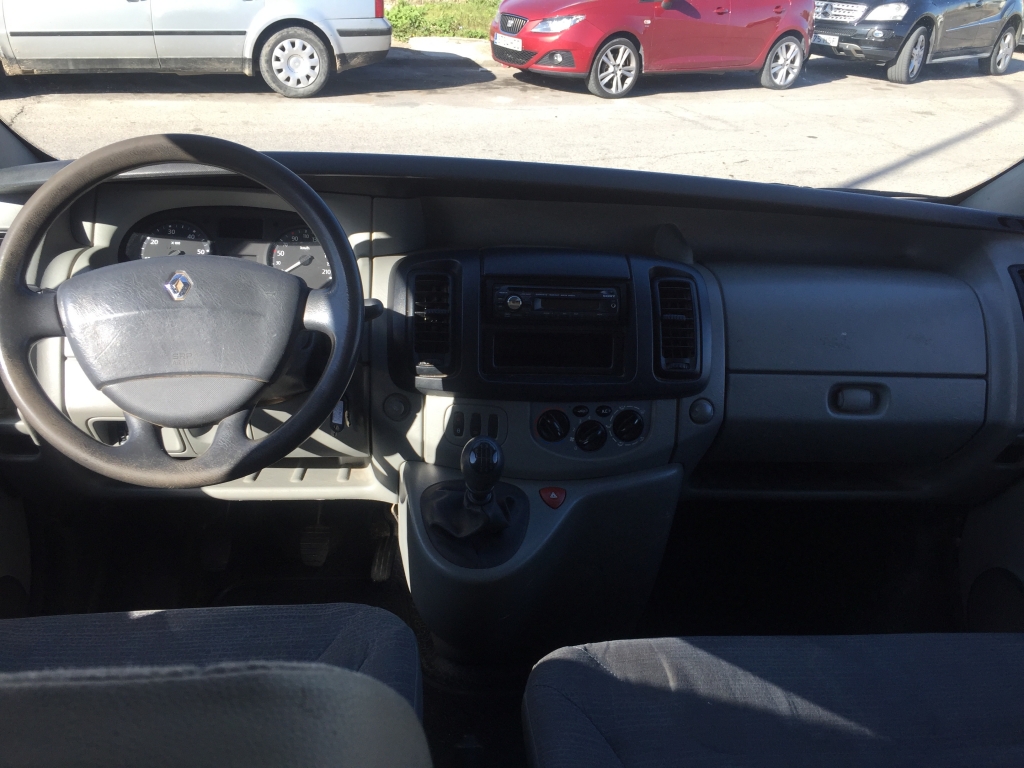 RENAULT TRAFIC 2.0 DCI 115CV