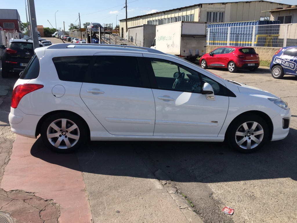 PEUGEOT 308 SW 1.6 INY 120CV 7 PLAZAS