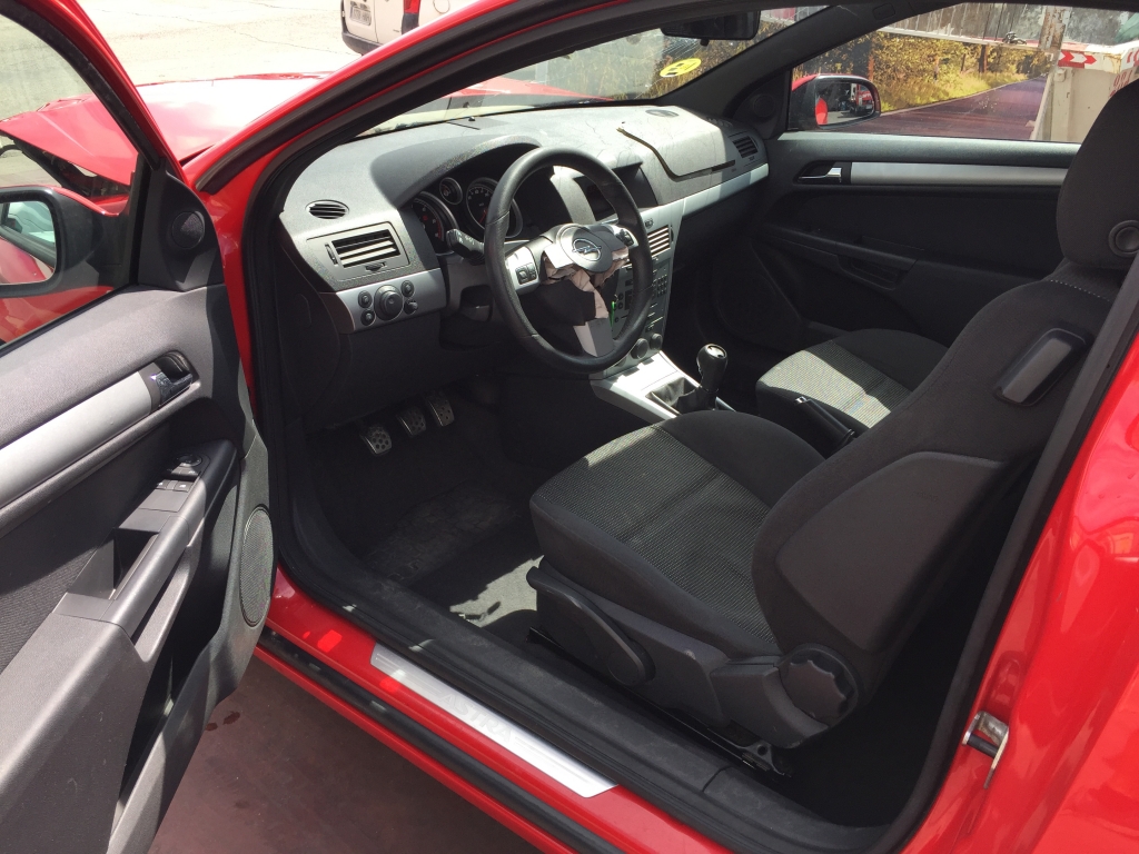 OPEL ASTRA GTC 1.7 CDTI 100CV