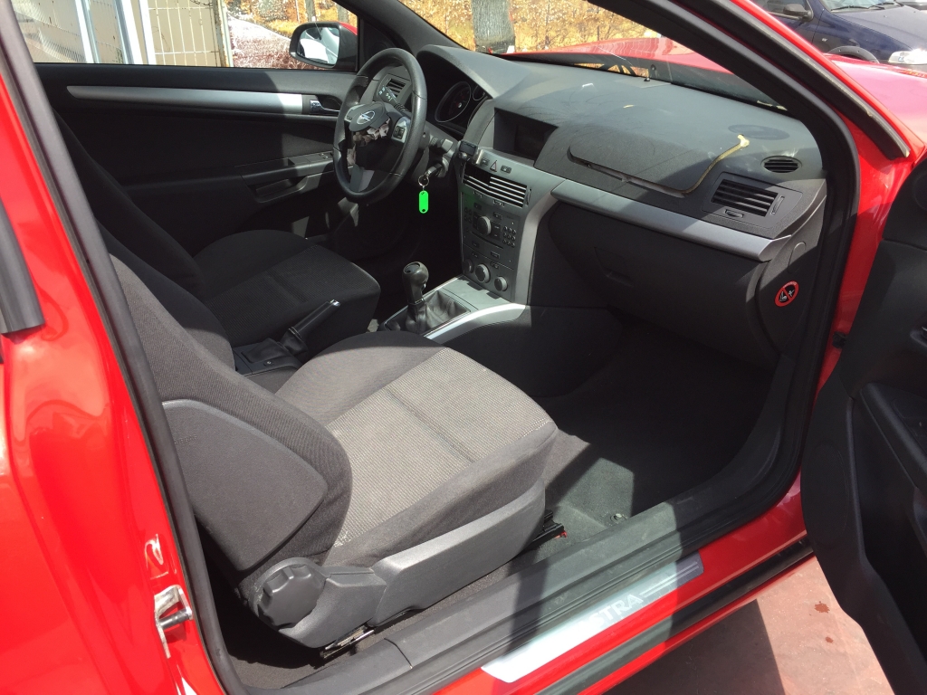 OPEL ASTRA GTC 1.7 CDTI 100CV