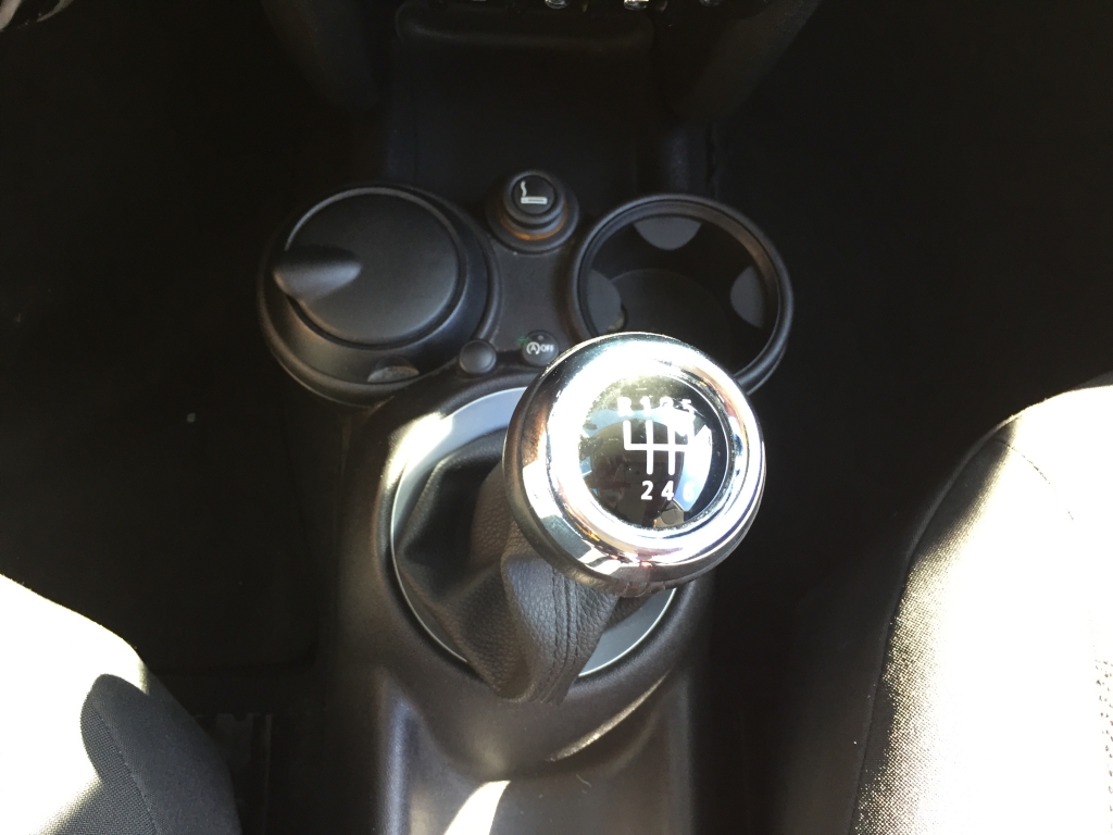 MINI COOPER D 1.6 112CV