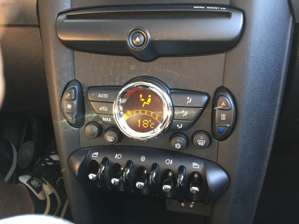 MINI COOPER D 1.6 112CV