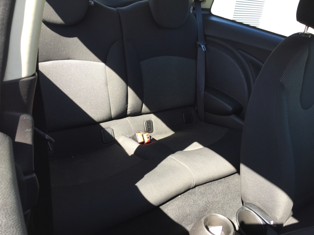 MINI COOPER D 1.6 112CV