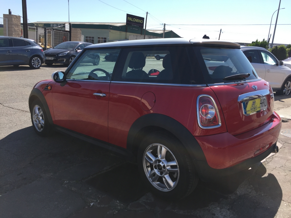 MINI COOPER D 1.6 112CV