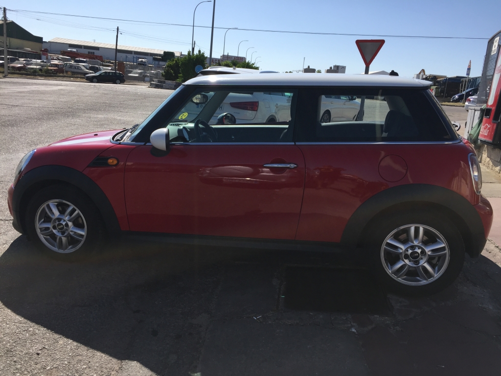 MINI COOPER D 1.6 112CV
