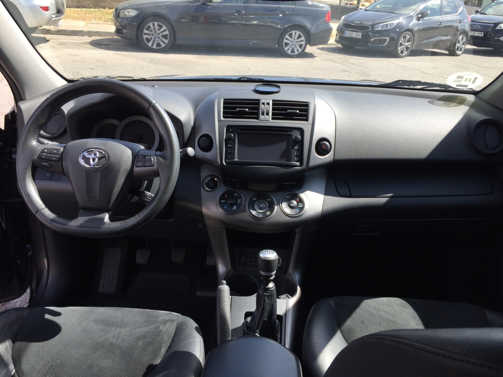 TOYOTA RAV 4 2.2 D4D 150CV 4x4