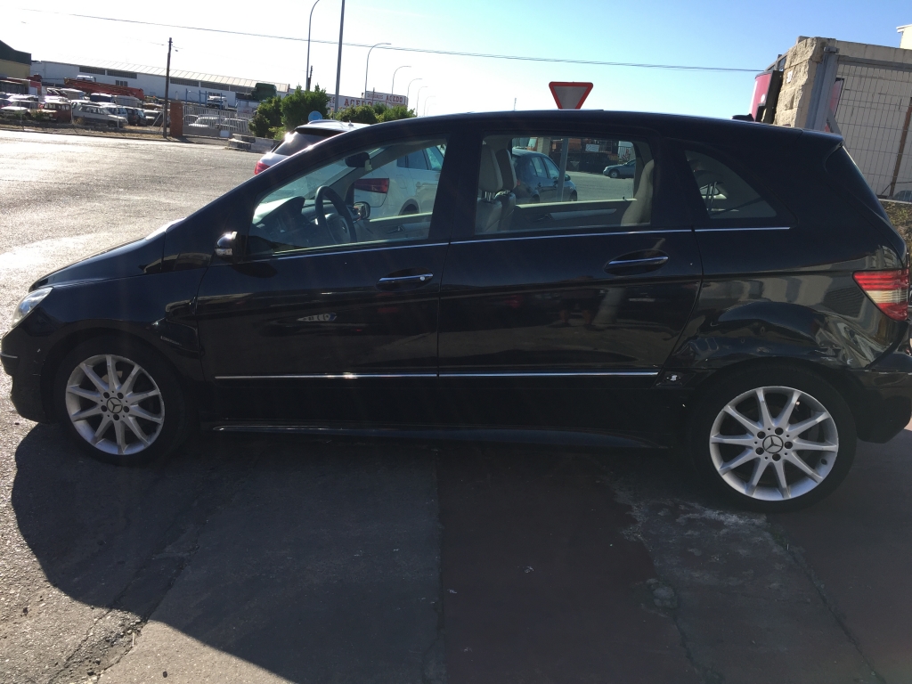 MERCEDES BENZ CLASE B 180 CDI 110CV
