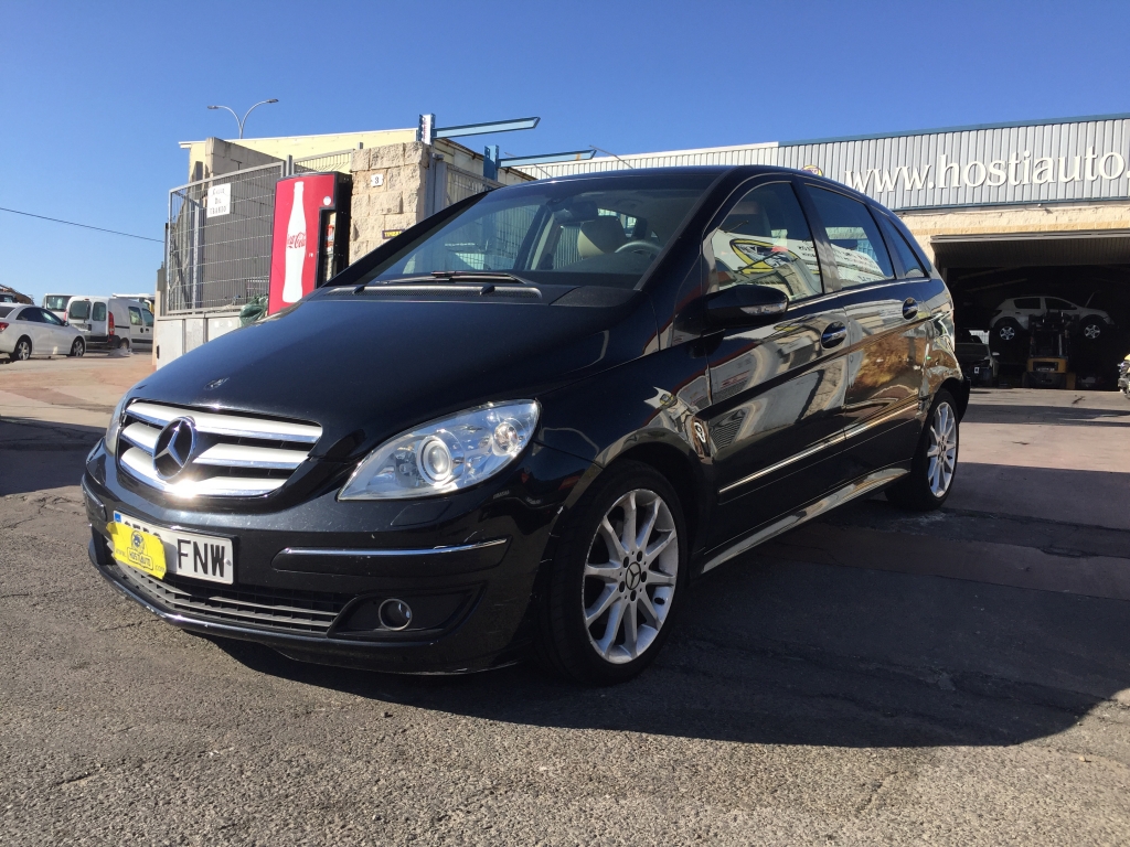 MERCEDES BENZ CLASE B 180 CDI 110CV MERCEDES BENZ CLASE B 180 CDI 110CV