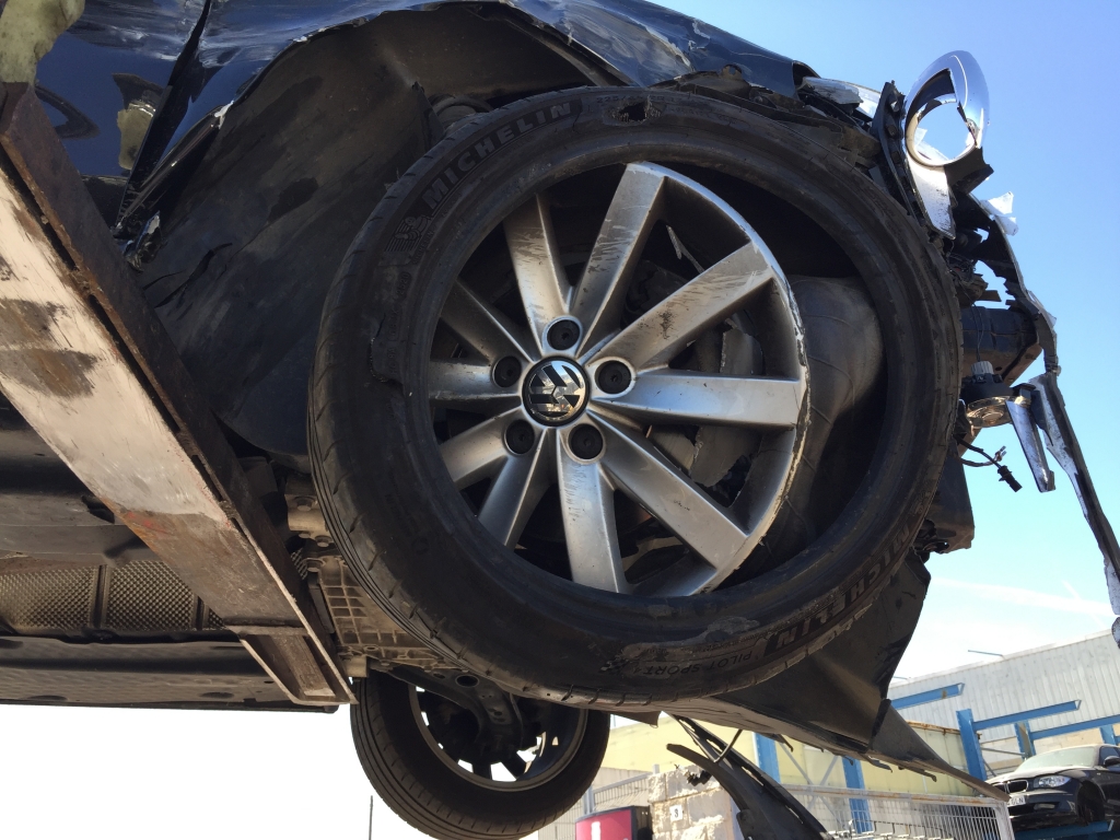 VOLKSWAGEN GOLF VI 2.0 TDI 140CV