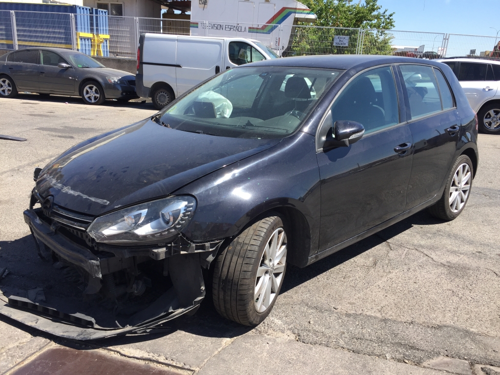 VOLKSWAGEN GOLF VI 2.0 TDI 140CV