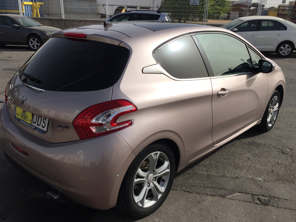 PEUGEOT 208 ALLURE 1.6 HDI 92CV