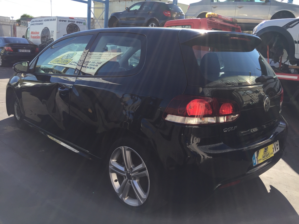 VOLKSWAGEN GOLF 1.4 TSI 122CV