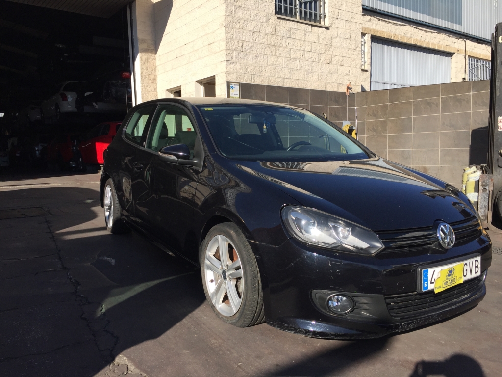 VOLKSWAGEN GOLF 1.4 TSI 122CV