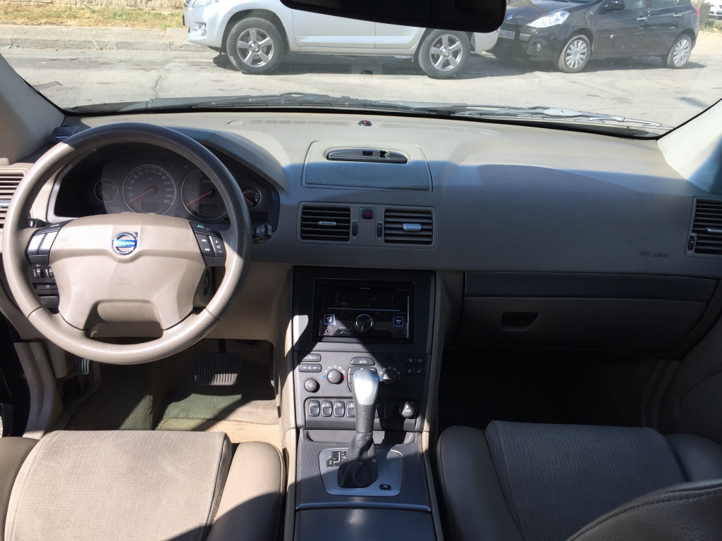 VOLVO XC-90 2.4 D 163CV 4x4