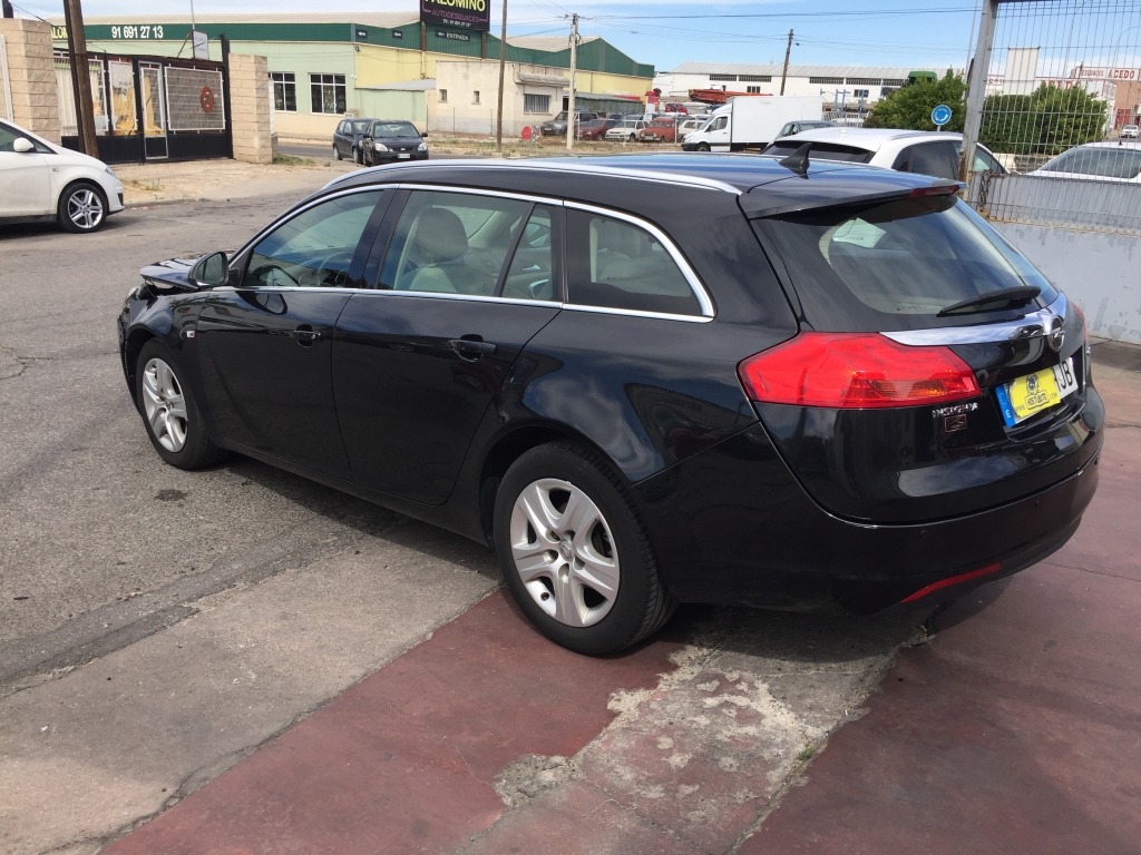 OPEL INSIGNIA TOURER 2.0 CDTI 130CV