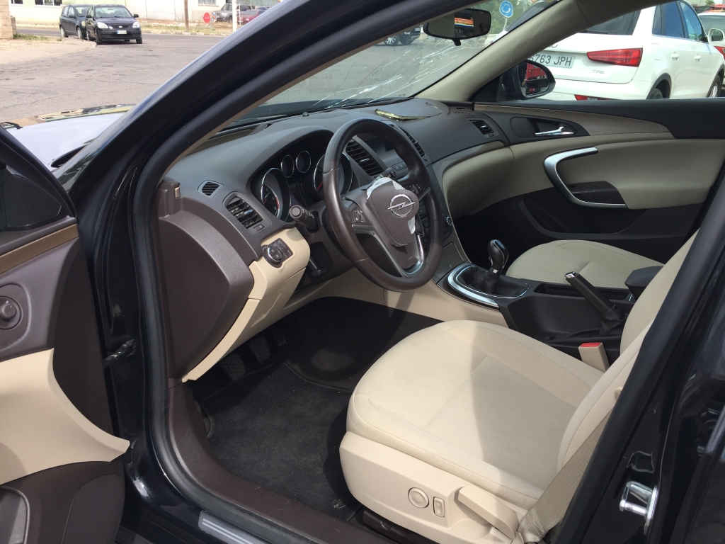 OPEL INSIGNIA TOURER 2.0 CDTI 130CV