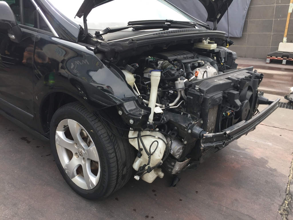 PEUGEOT 3008 1.6 HDI 110CV