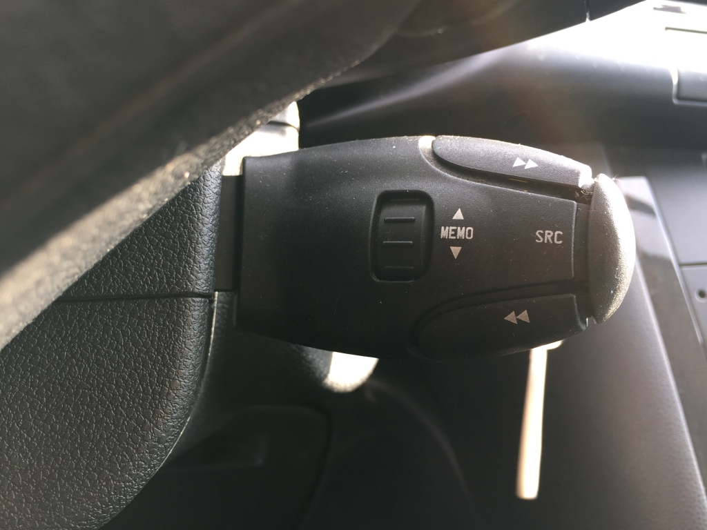 PEUGEOT 3008 1.6 HDI 110CV