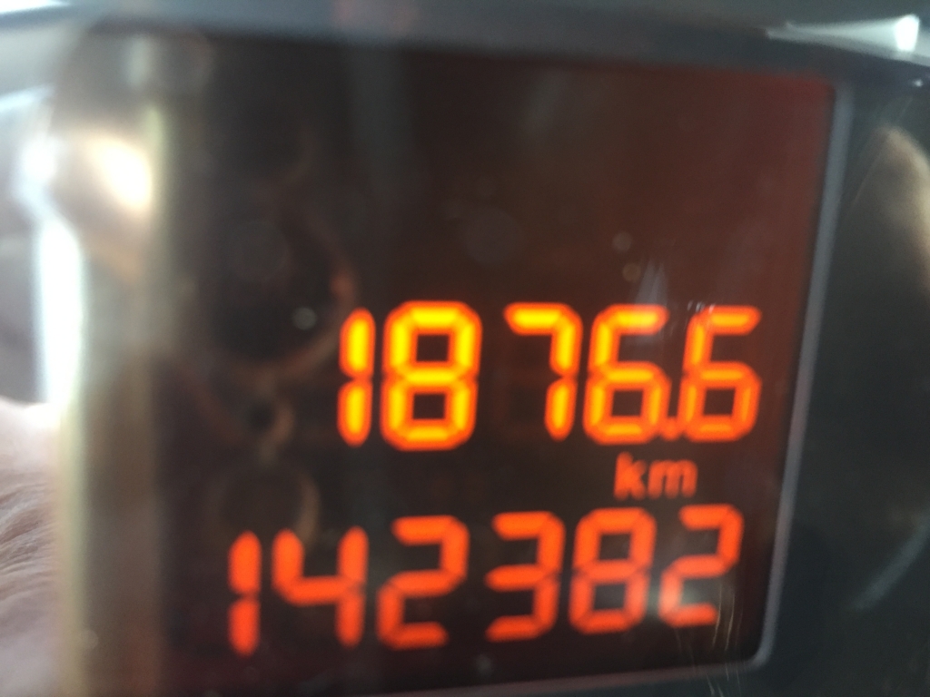 PEUGEOT 3008 1.6 HDI 110CV