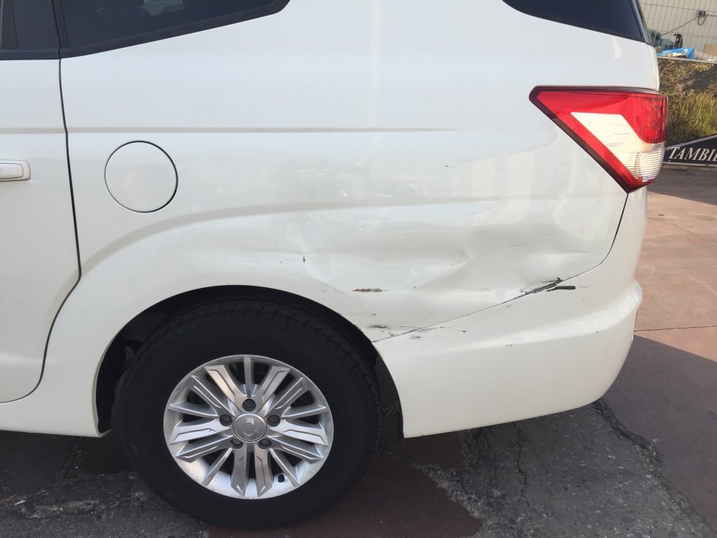 SSANGYONG RODIUS 2.0 D 155CV 7 PLAZAS