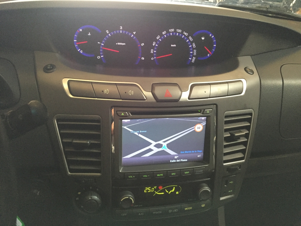 SSANGYONG RODIUS 2.0 D 155CV 7 PLAZAS