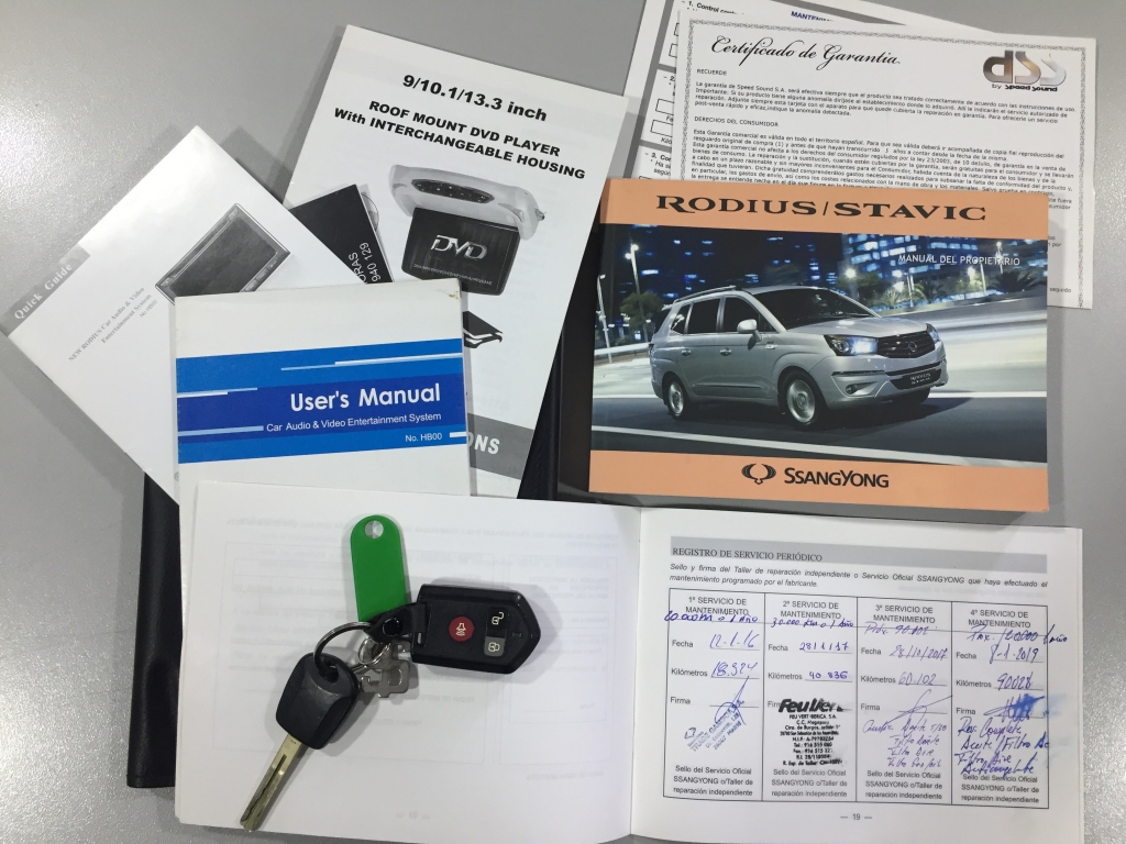 SSANGYONG RODIUS 2.0 D 155CV 7 PLAZAS