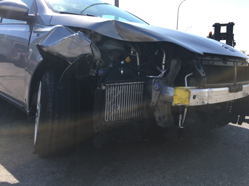 PEUGEOT 308 STYLE 1.6 BLUE HDI 100CV