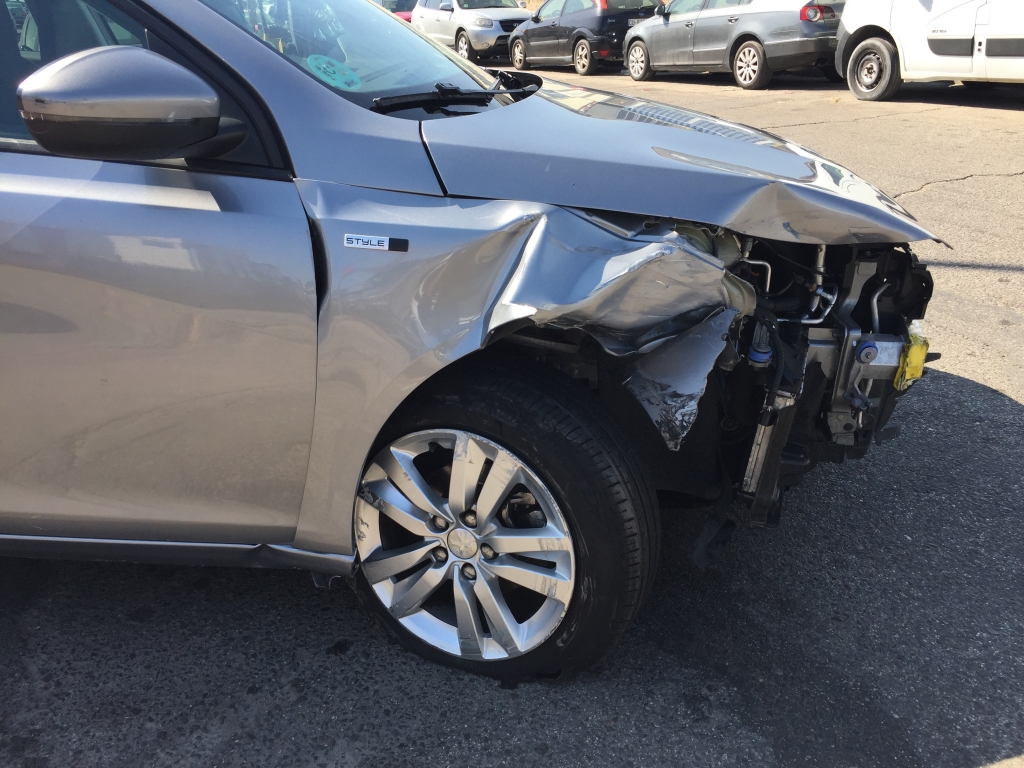 PEUGEOT 308 STYLE 1.6 BLUE HDI 100CV