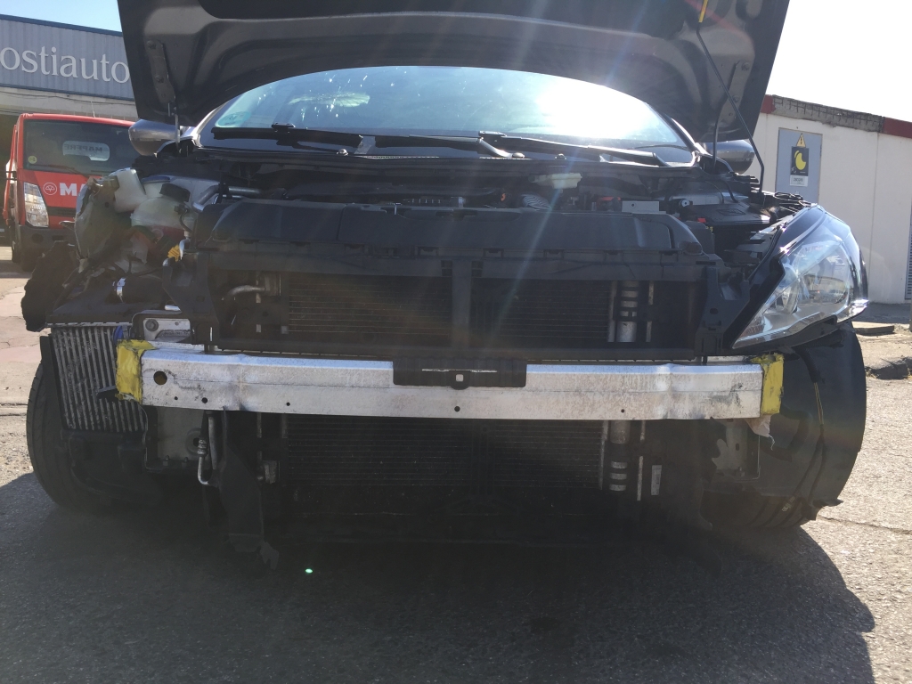 PEUGEOT 308 STYLE 1.6 BLUE HDI 100CV