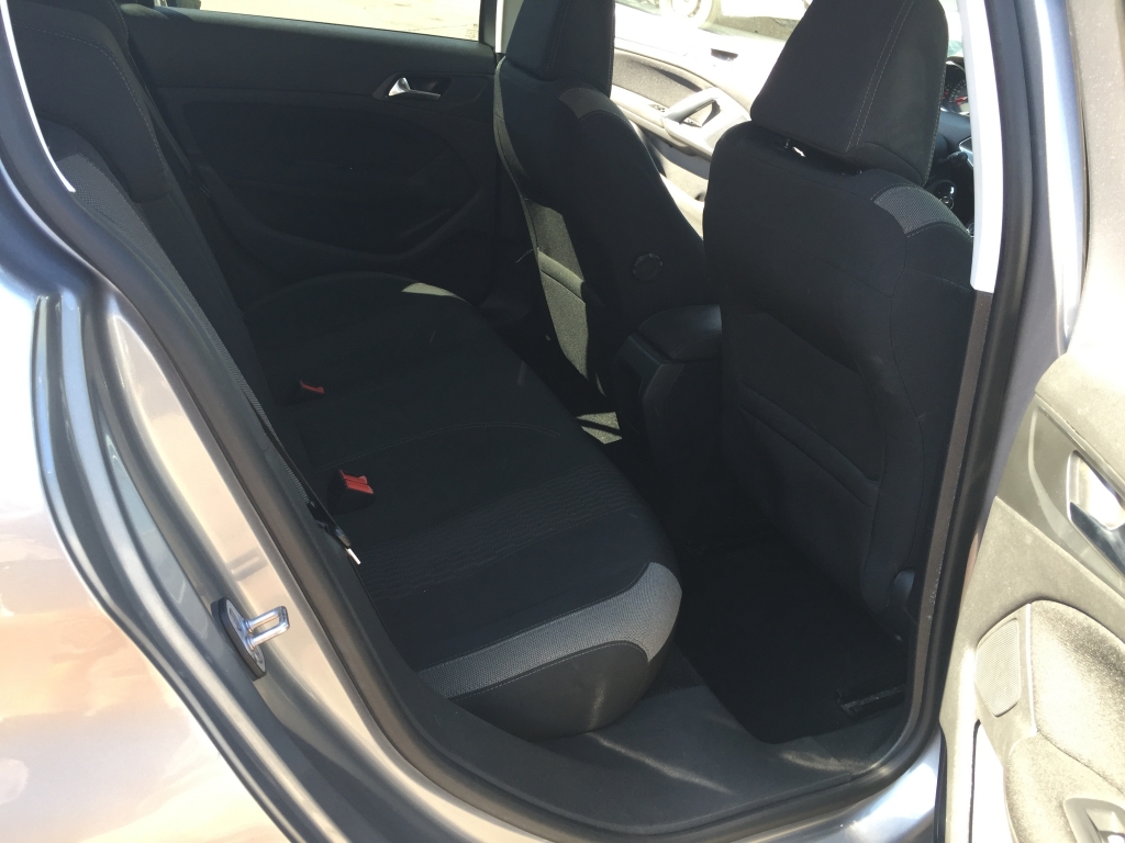 PEUGEOT 308 STYLE 1.6 BLUE HDI 100CV