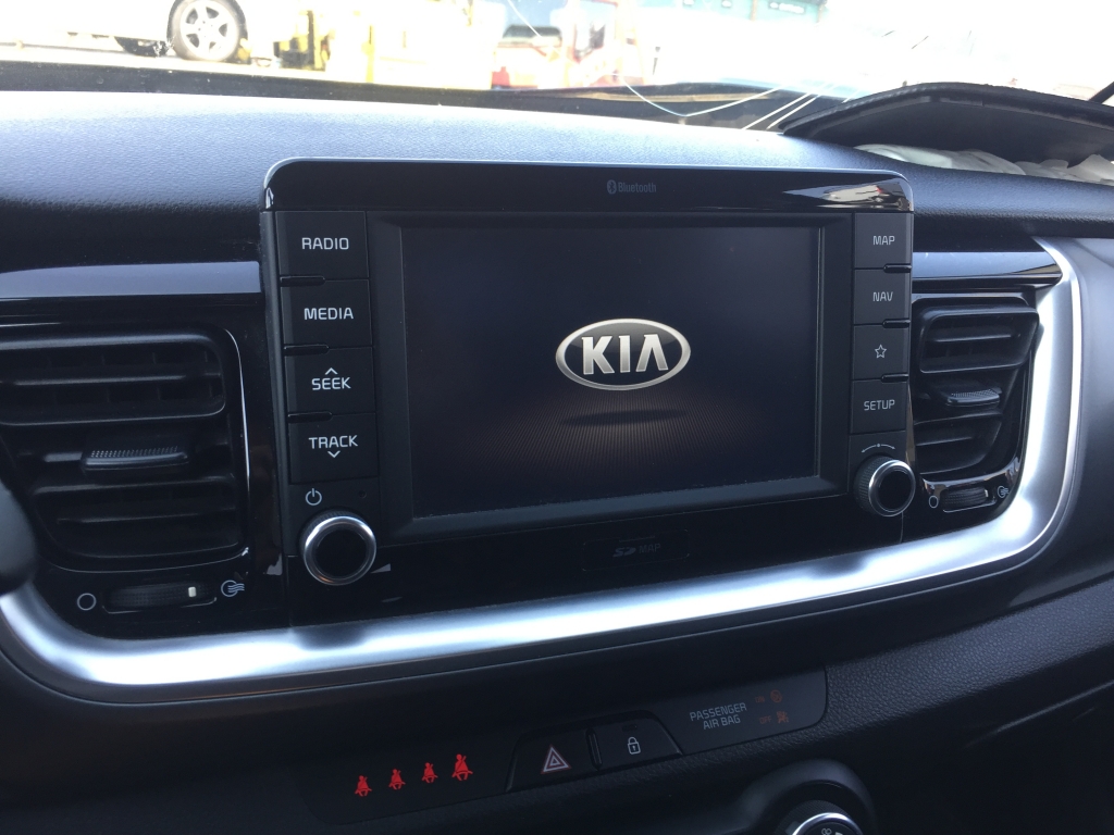 KIA STONIC 1.0 T-GDI 120CV