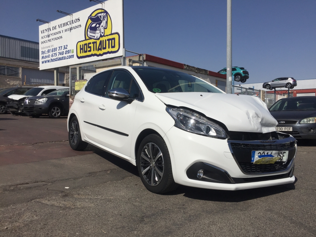 PEUGEOT 208 1.2 INY 110CV AUTOMATICO
