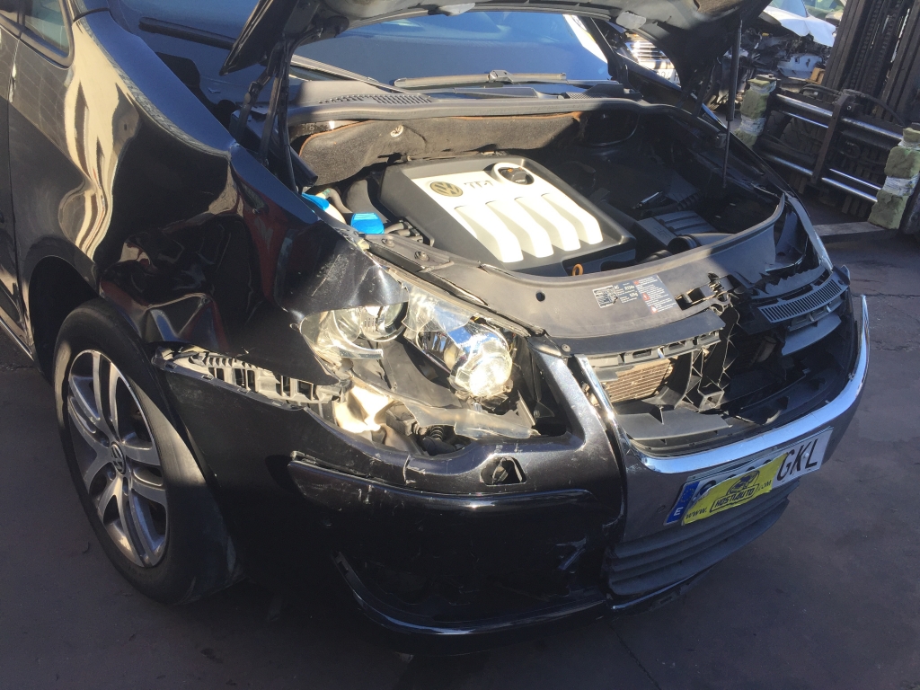 VOLKSWAGEN TOURAN 1.9 TDI 105CV 7 PLAZAS