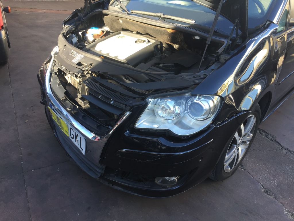 VOLKSWAGEN TOURAN 1.9 TDI 105CV 7 PLAZAS