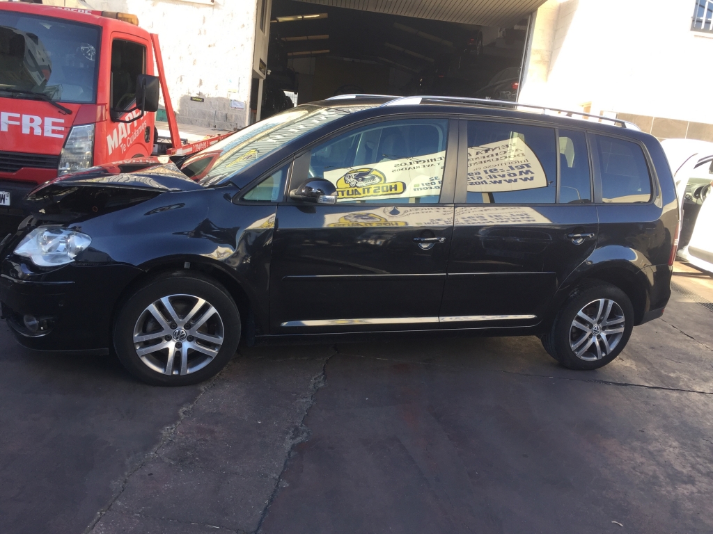 VOLKSWAGEN TOURAN 1.9 TDI 105CV 7 PLAZAS