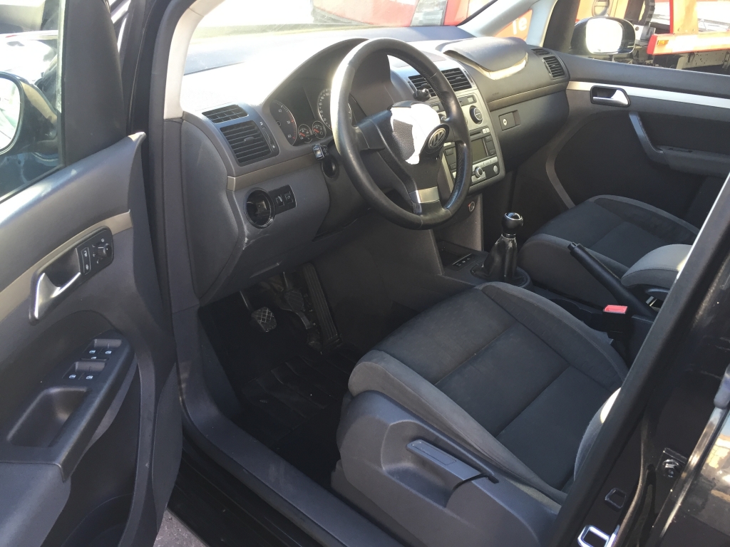 VOLKSWAGEN TOURAN 1.9 TDI 105CV 7 PLAZAS