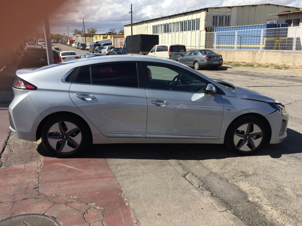 HYUNDAI IONIQ 1.6 HIBRIDO 105CV